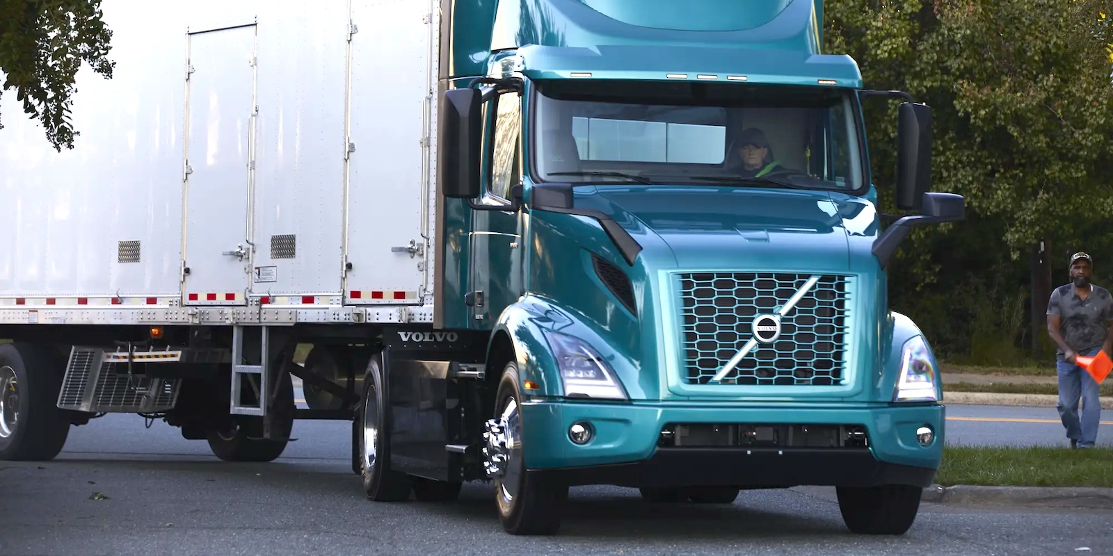 Volvo Trucks Completes Delivery of 70 Volvo VNR Electric Trucks as Part of $21.5M Grant Program